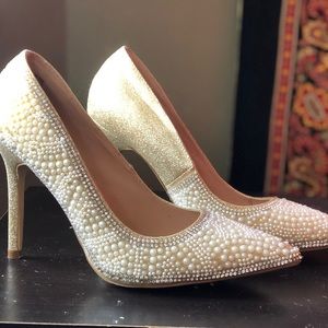 Glitter Gold + Pearl Heels